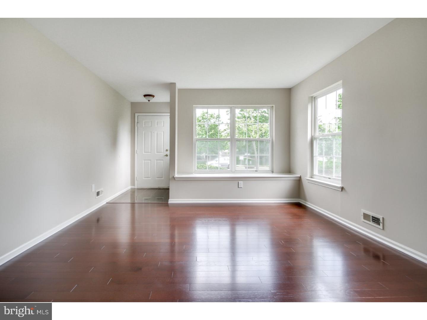 23 Stokes Road Mount Laurel, NJ 08054 - Photo 3 of 25