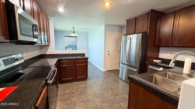 $1,695 | 36532 West Barcelona Lane, Maricopa, AZ 85138