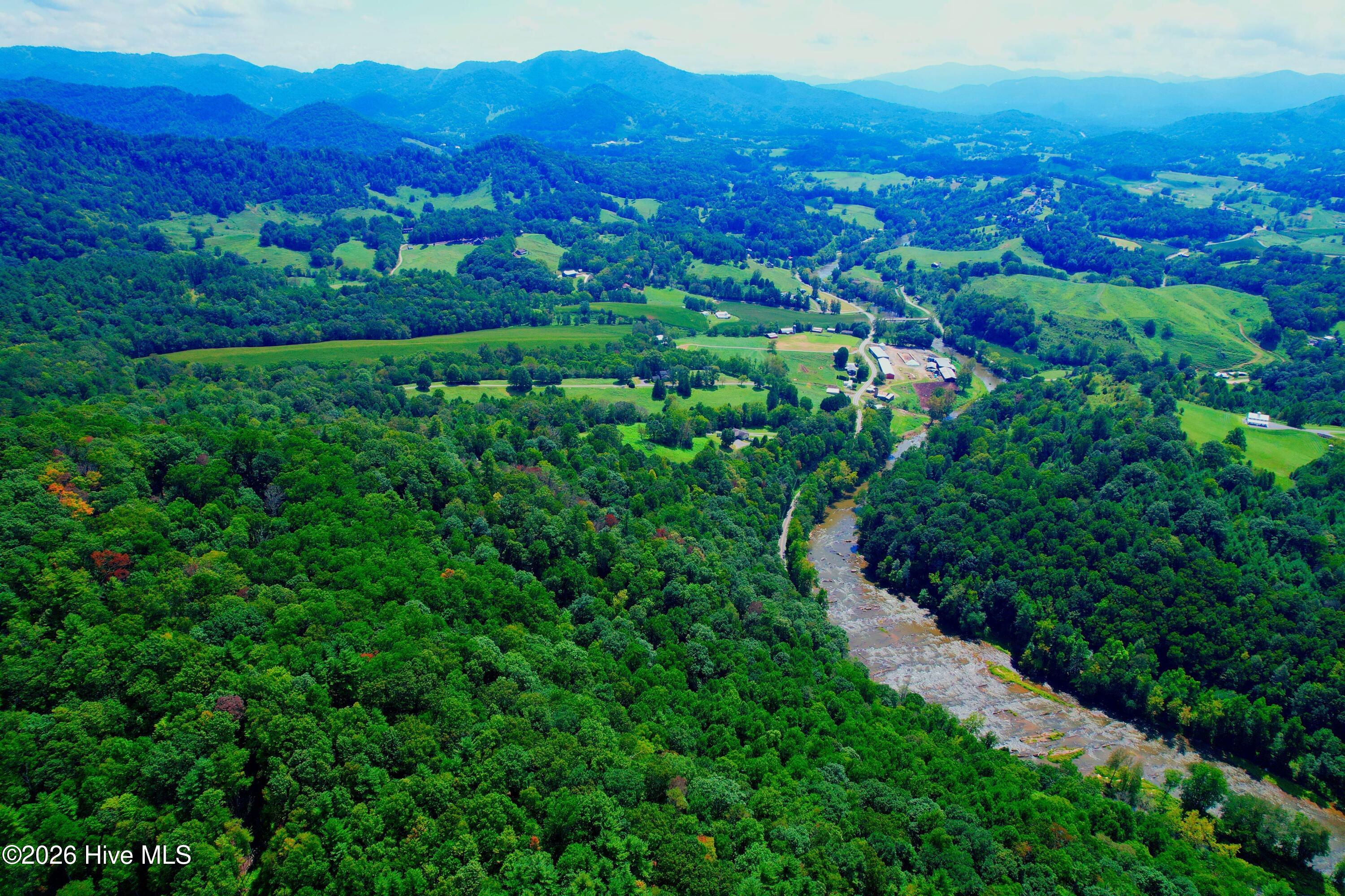 2872 Panther Creek Road Clyde, NC 28721 - Photo 26 of 82 Gallery Image 26