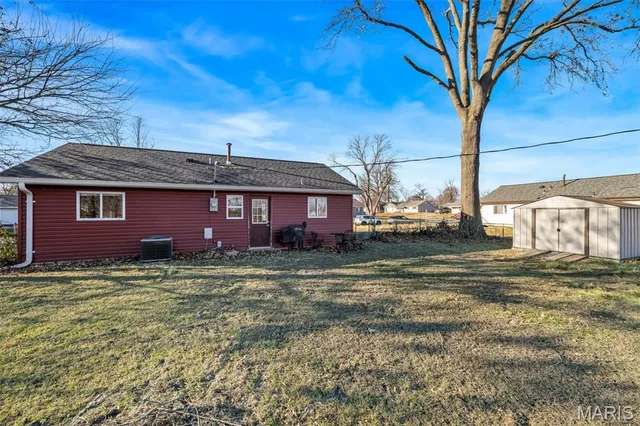 $210,000 | 24 Roland Avenue, O'Fallon, MO 63366