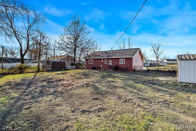 $210,000 | 24 Roland Avenue, O'Fallon, MO 63366