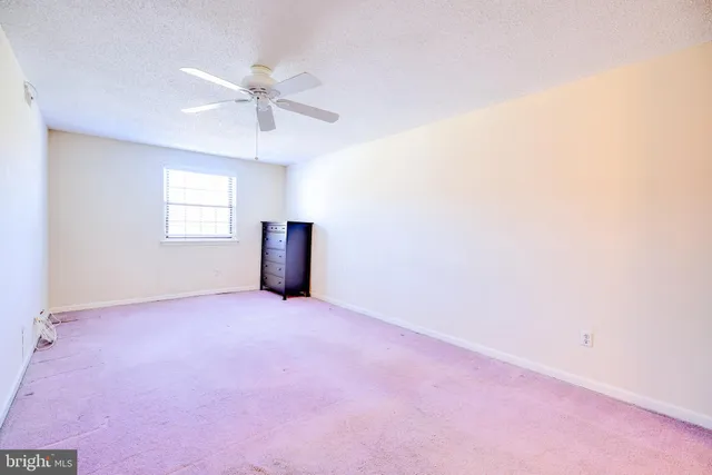 $225,000 | 143 Riversedge Drive, Unit CONDO 143, Norristown, PA 19403