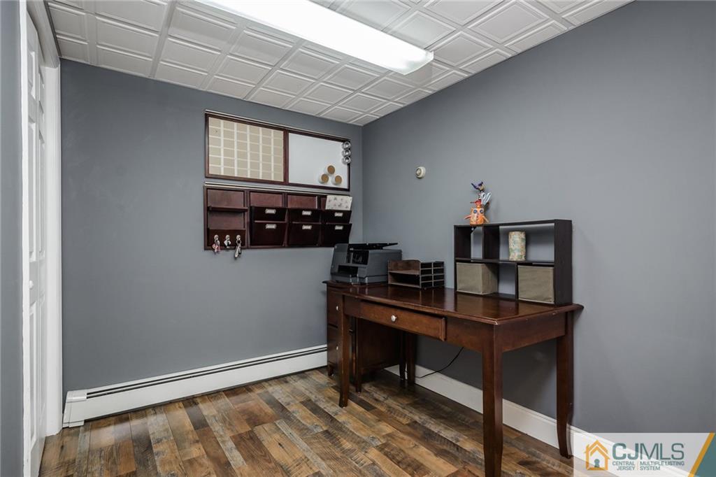 16 Ryan Road Cranbury, NJ 08512 - Photo 19 of 24 a workspace with furniture and window