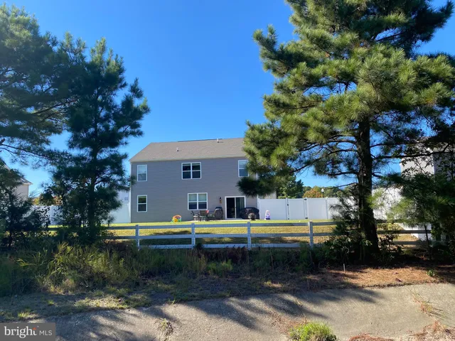 a view of a lake with houses
