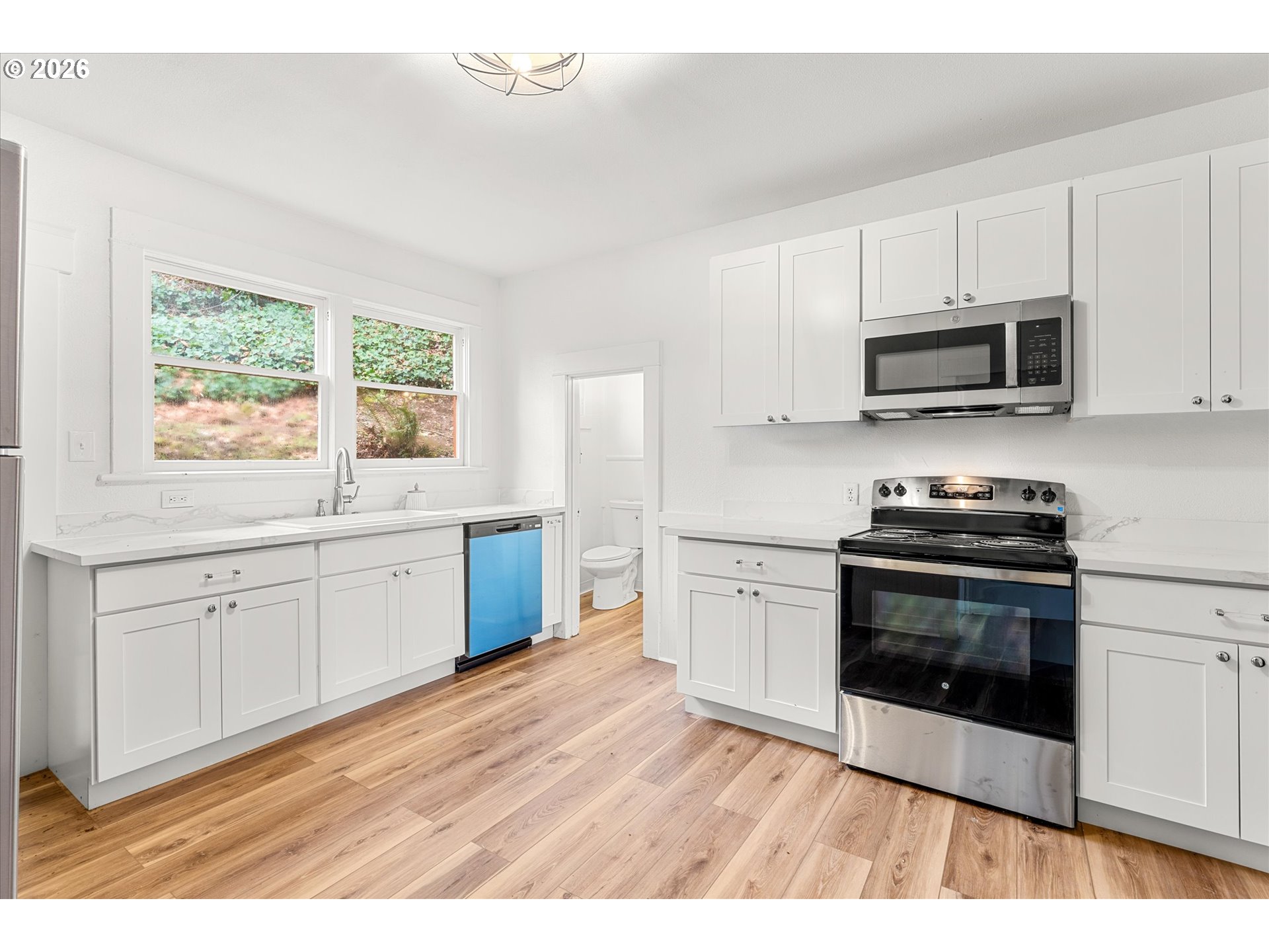 1016 Center Street Oregon City, OR 97045 - Photo 11 of 23