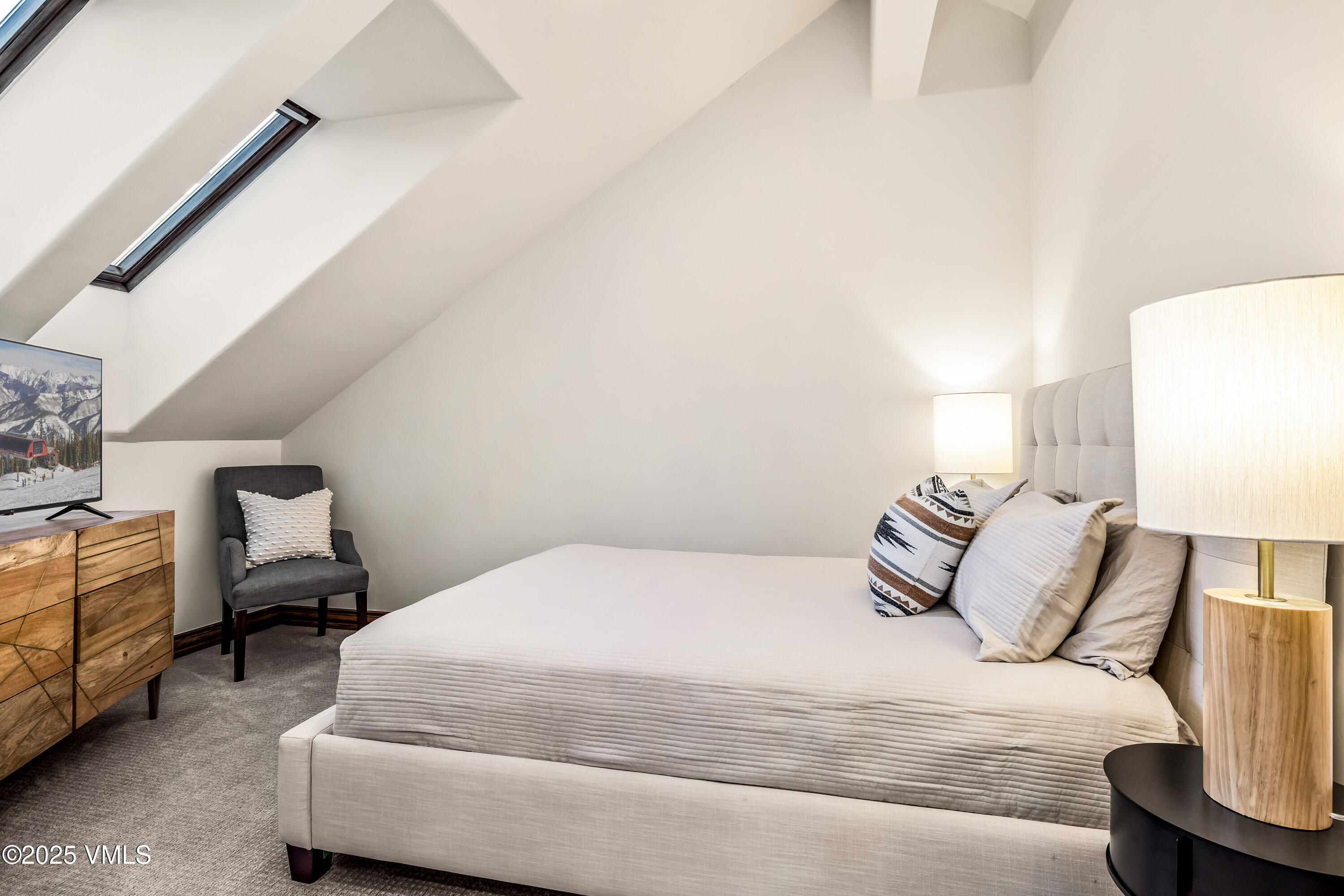 83 Offerson Road, Unit 8 Beaver Creek, CO 81620 - Photo 18 of 26 Bedroom