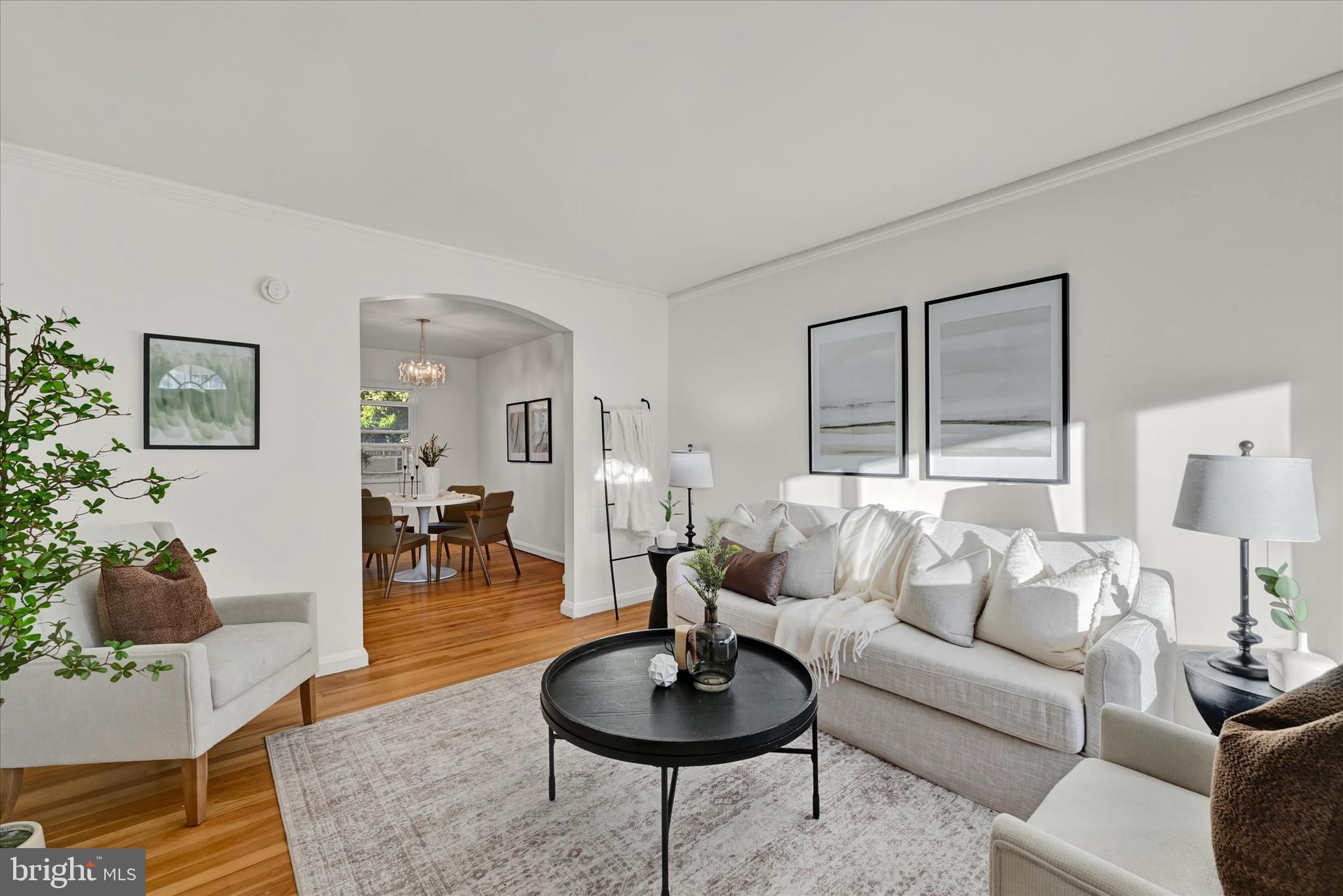 626 Brisbane Road Baltimore, MD 21229 - Photo 3 of 19 Gallery Image 3