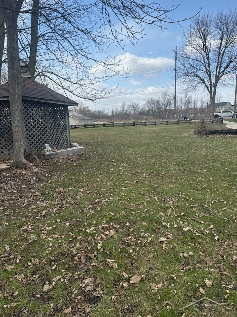840 East Washington Road Freeland, MI 48623 - Photo 26 of 28 Gallery Image 26