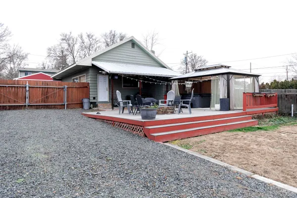 $370,000 | 1906 15th Avenue, Lewiston, ID 83501