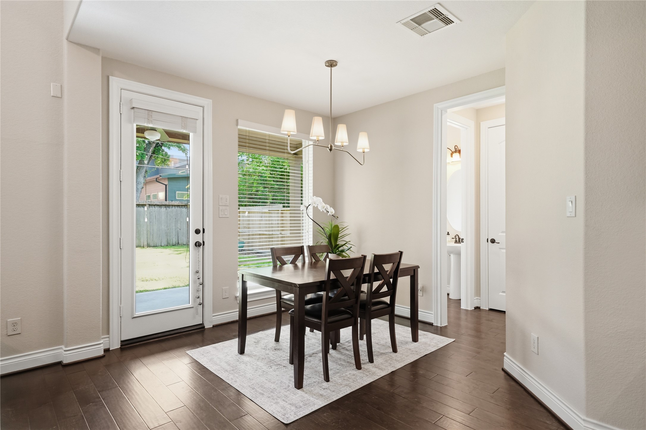 6429 Remlap Street Houston, TX 77055 - Photo 7 of 30 Spacious breakfast area with large windows and easy access to the backyard.