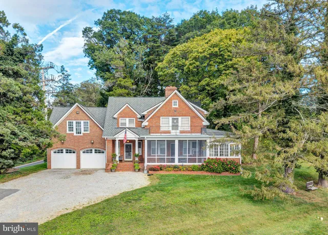 a view of a lake from a yard