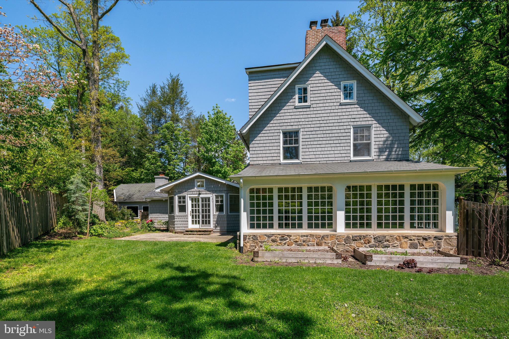 237 Pembroke Avenue Wayne, PA 19087 - Photo 6 of 35