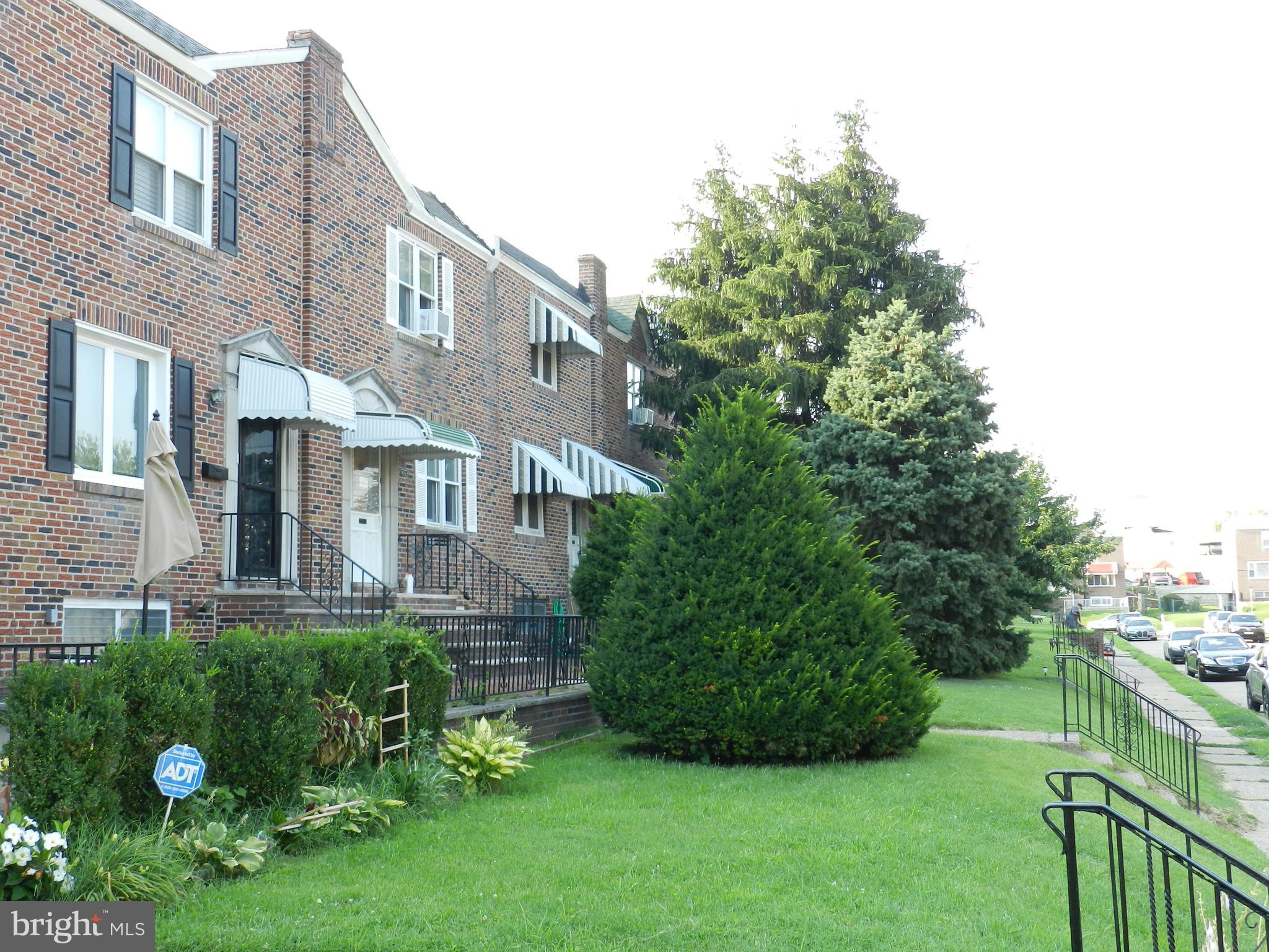 410 Edgemore Road Philadelphia, PA 19151 - Photo 4 of 50 Gallery Image 4