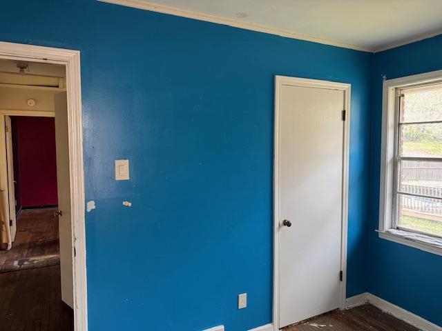 3841 Joest Drive Memphis, TN 38127 - Photo 20 of 21 a view of a hallway with closet