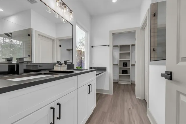 $2,500 | 5310 Kindred Garden Lane, Houston, TX 77091