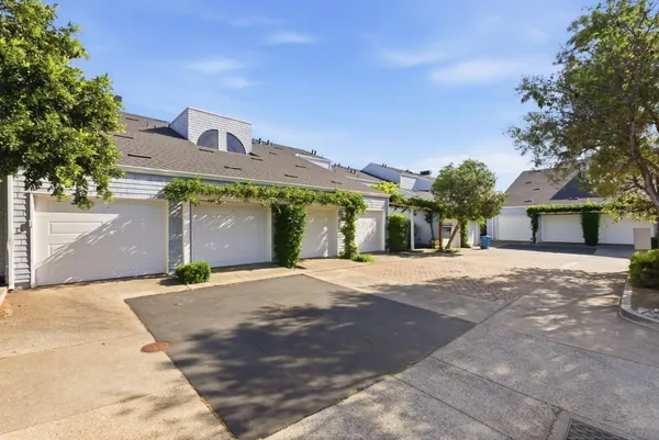 $798,000 | 72 Cape Hatteras Court, Redwood City, CA 94065