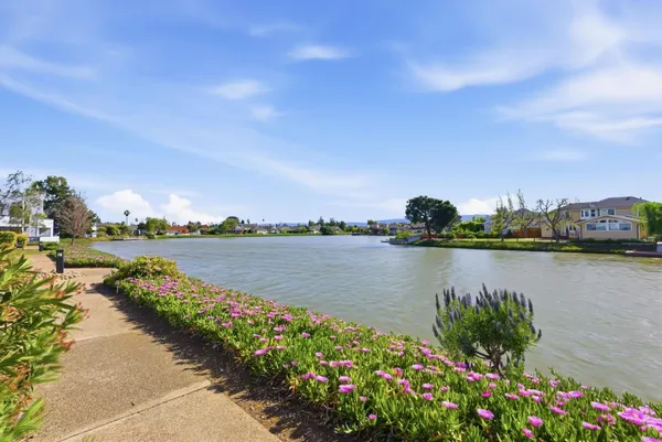 $798,000 | 72 Cape Hatteras Court, Redwood City, CA 94065