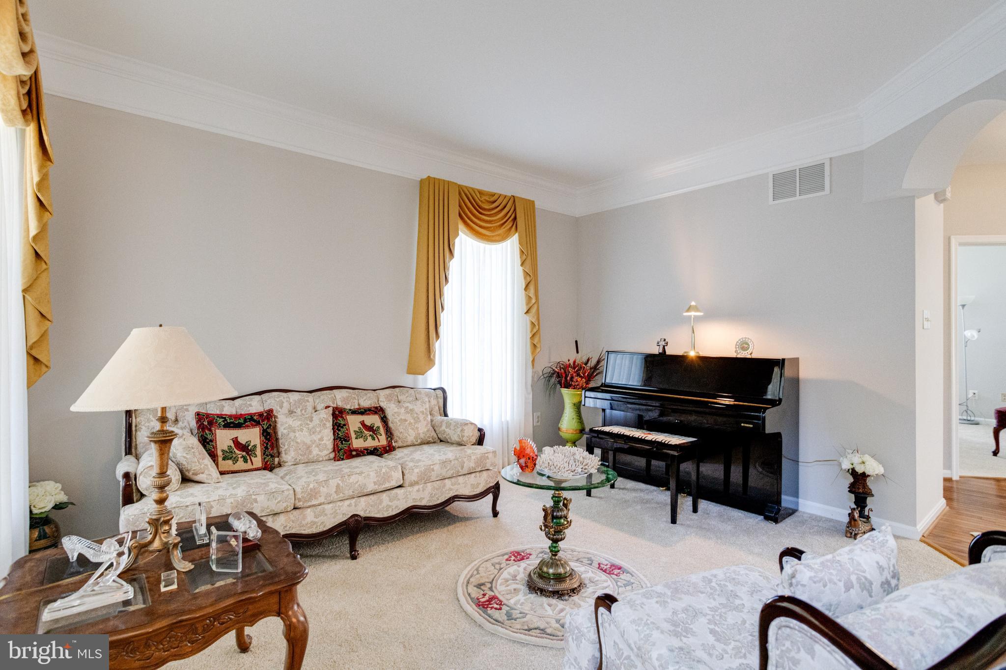 9753 Starling Road Ellicott City, MD 21042 - Photo 6 of 81 Gallery Image 6