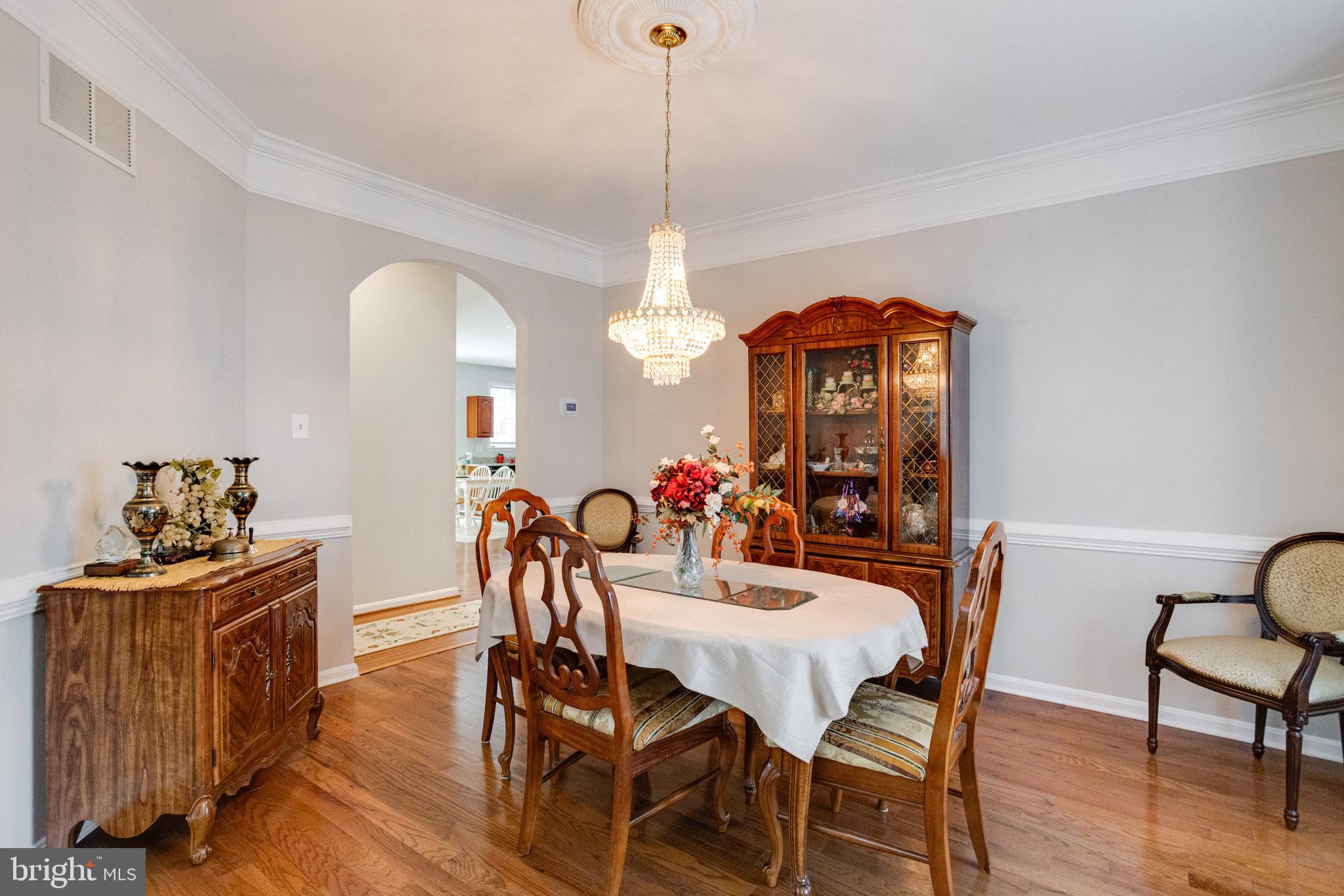 9753 Starling Road Ellicott City, MD 21042 - Photo 9 of 81 Gallery Image 9