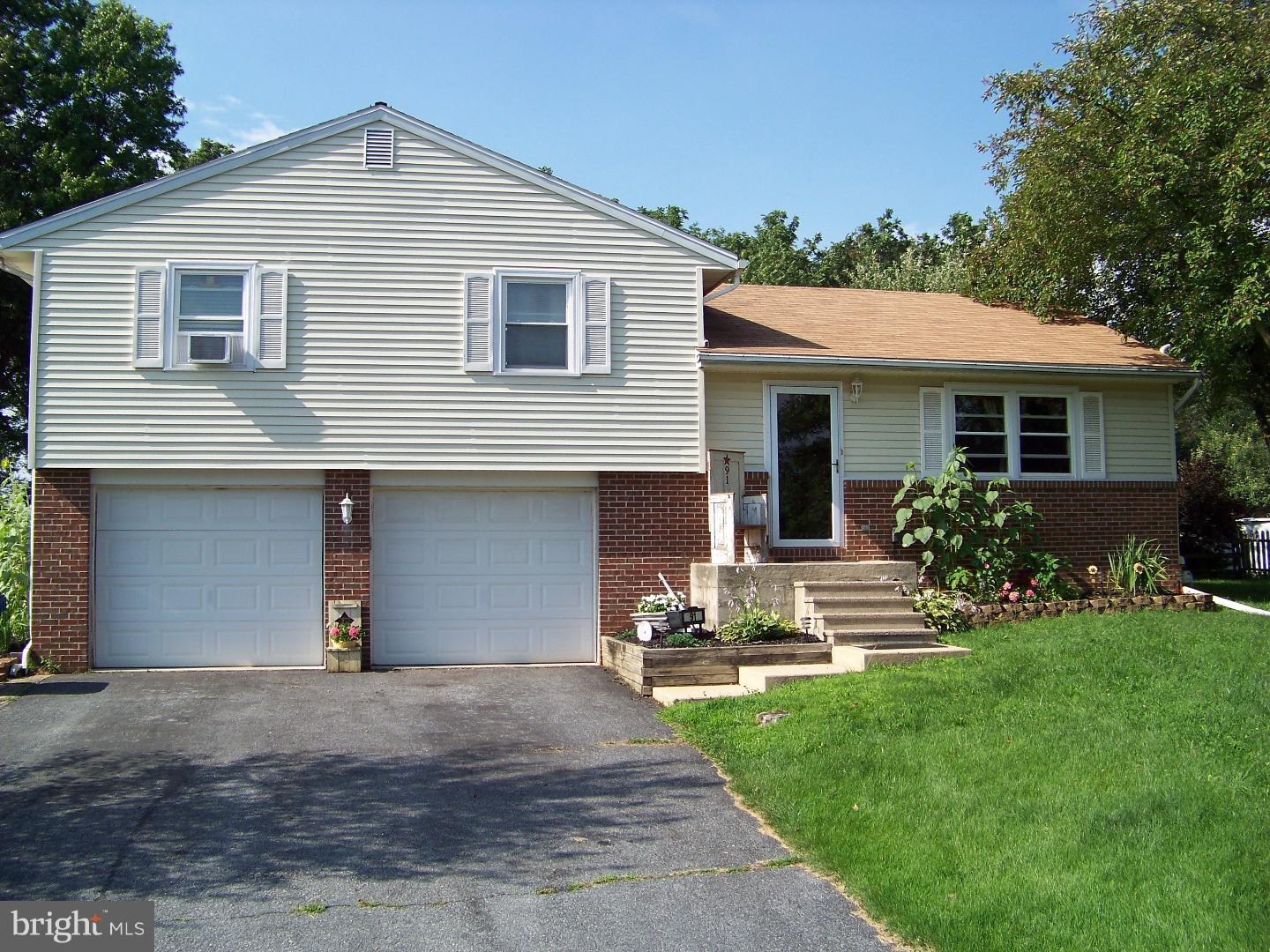 91 Butternut Court Sinking Spring, PA 19608 - Photo 1 of 25