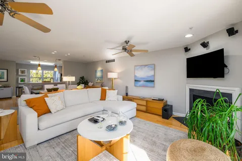 $924,000 | 57 Canal Landing Court, Rehoboth Beach, DE 19971