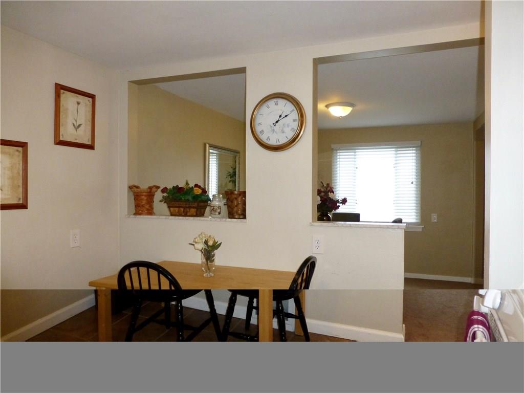 2808 McKelvey Road Pittsburgh, PA 15221 - Photo 10 of 22 Eat-in kitchen