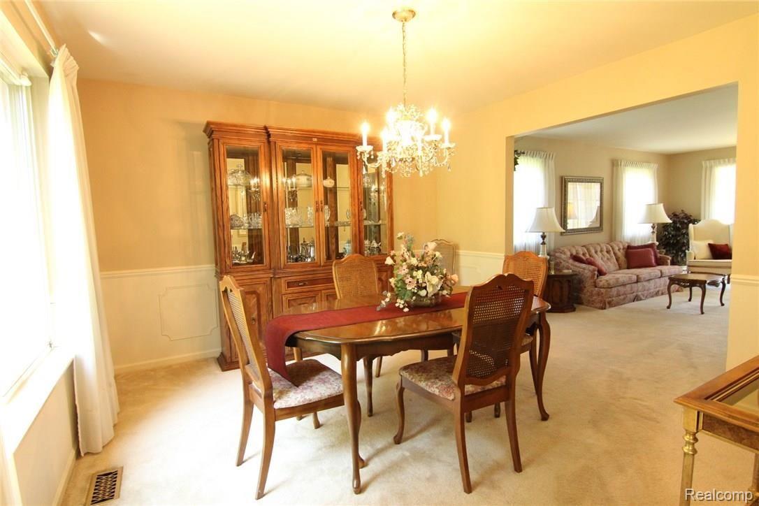 710 Lion Street Rochester, MI 48307 - Photo 13 of 40 Dining Room (4).JPG