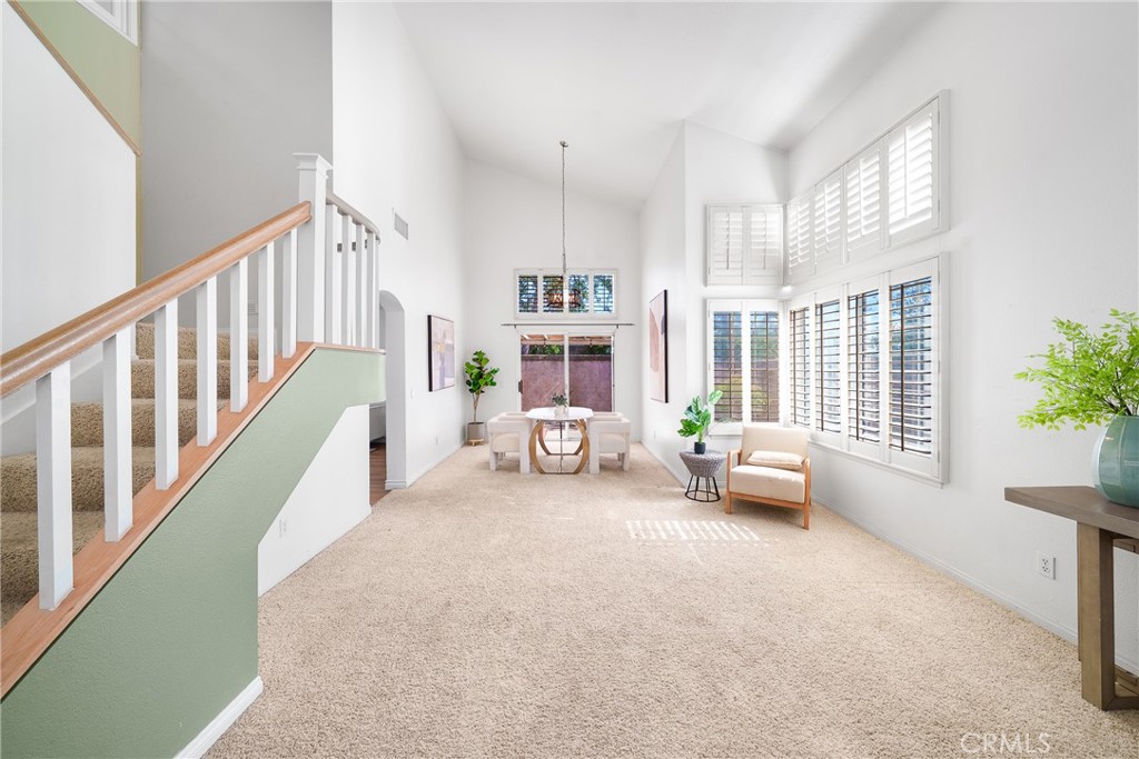 7487 Holloway Rancho Cucamonga, CA 91730 - Photo 4 of 36