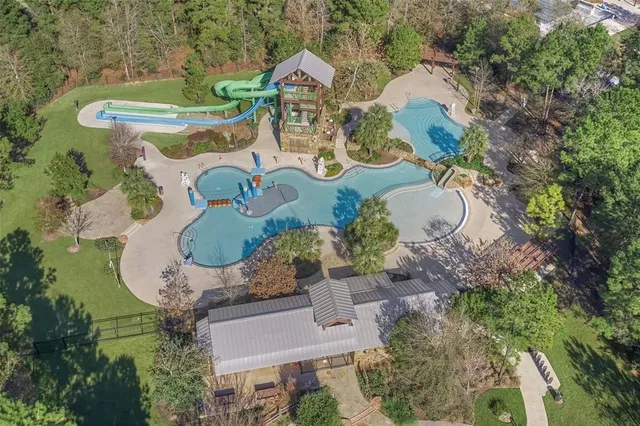 $550,000 | 221 Sky Top Drive, Montgomery, TX 77316