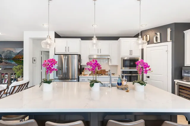 $550,000 | 221 Sky Top Drive, Montgomery, TX 77316