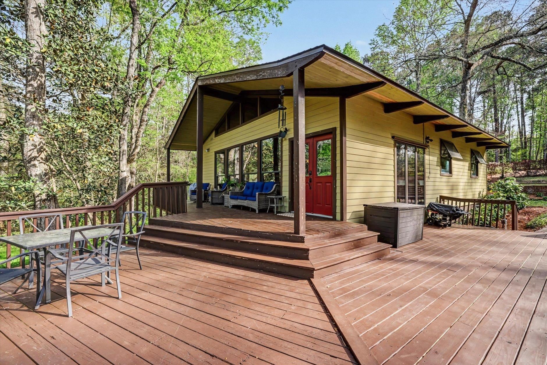 439 Beaver Lake Road Tallahassee, FL 32312 - Photo 1 of 70