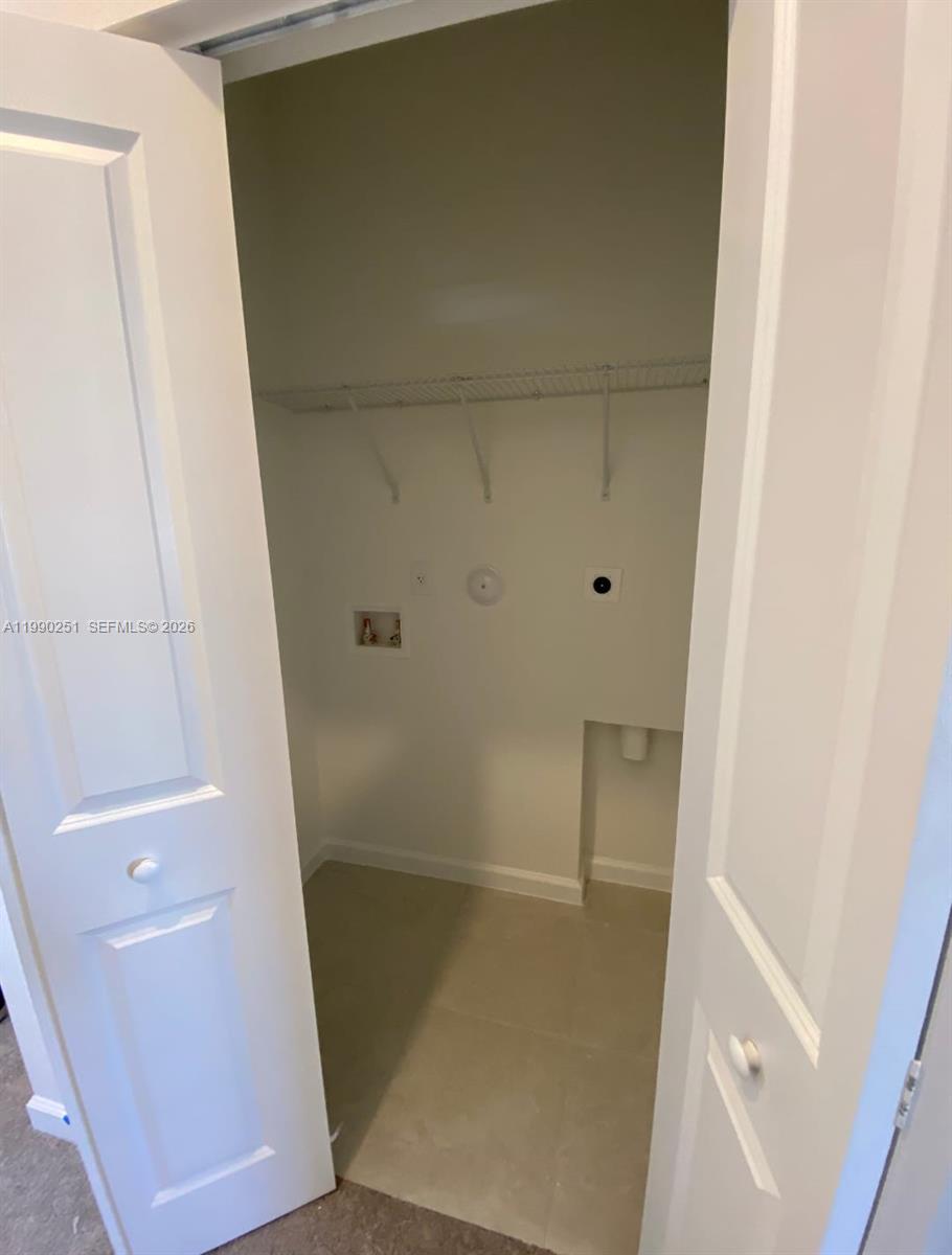 23074 Southwest 128th Place Miami, FL 33177 - Photo 20 of 33