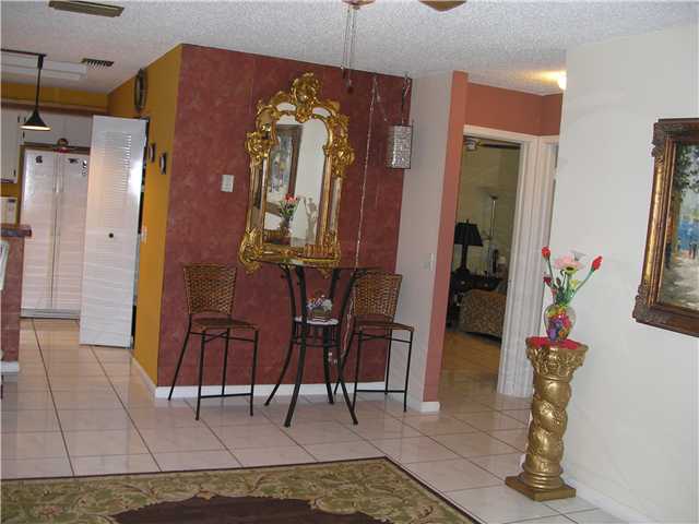 5350 Elmhurst Road, Unit H West Palm Beach, FL 33417 - Photo 3 of 13 Additional Photo