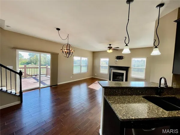 $2,700 | 1136 Welsh Drive, Lake St. Louis, MO 63367