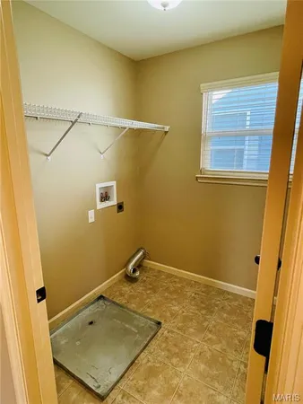 $2,700 | 1136 Welsh Drive, Lake St. Louis, MO 63367