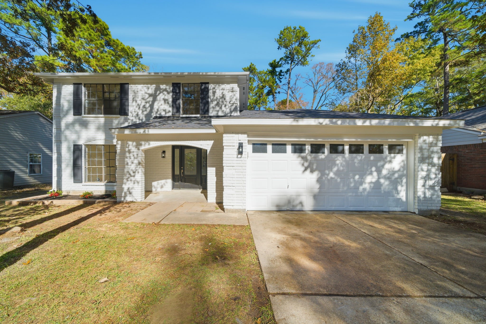 22 Cricket Hollow Place Spring, TX 77381 - Photo 2 of 29 2 Car Garage