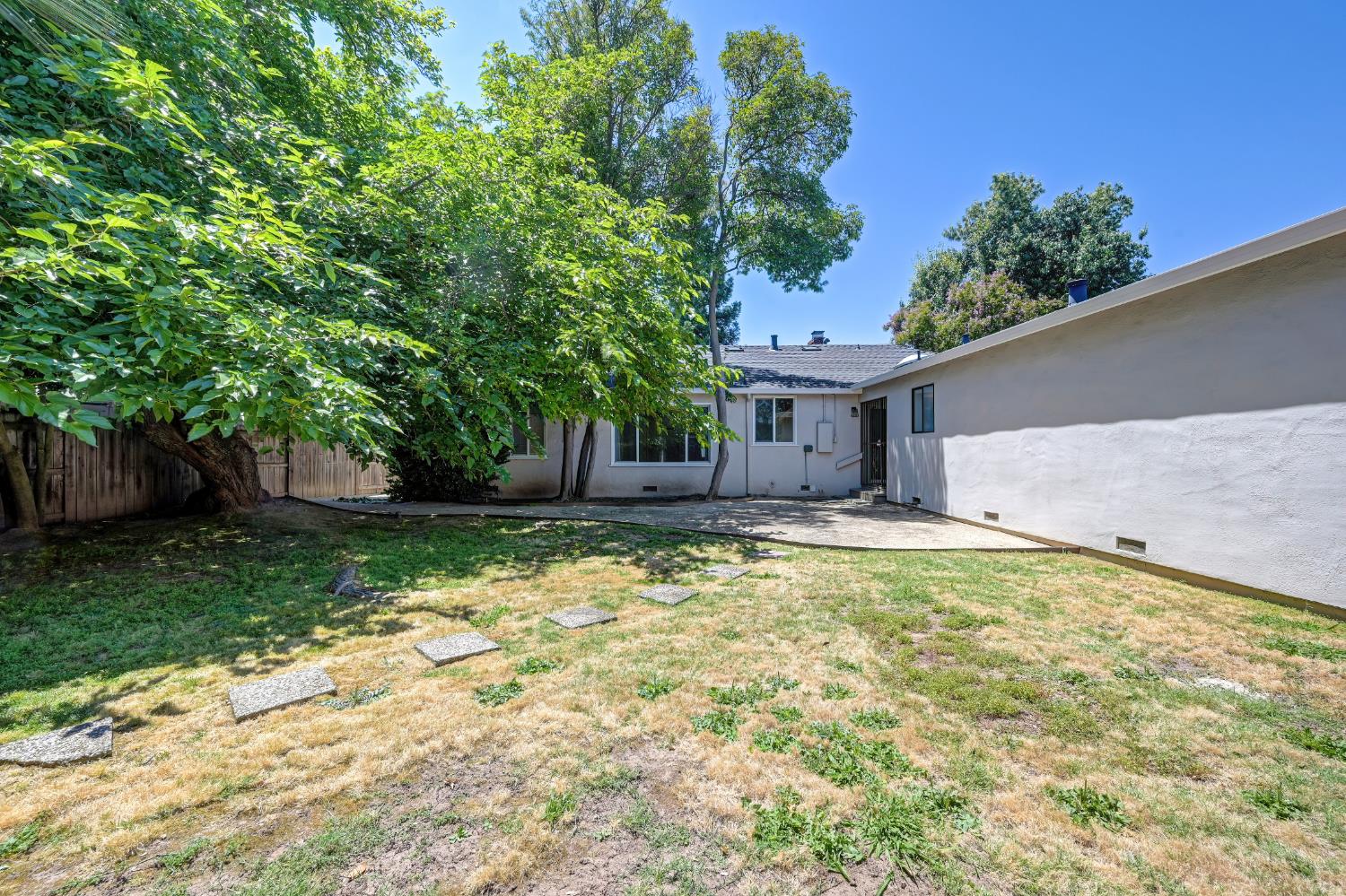 3256 Strevel Way Sacramento, CA 95821 - Photo 31 of 50