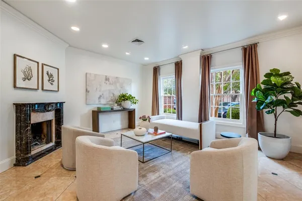 $1,590,000 | 3400 Shenandoah Street, University Park, TX 75205