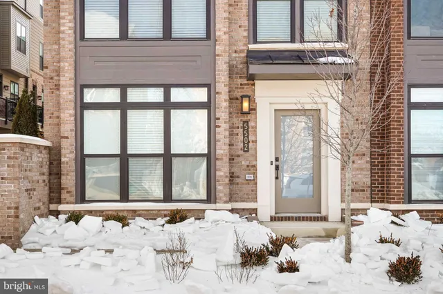 $6,900 | 5502 Topaz Lane, Bethesda, MD 20816