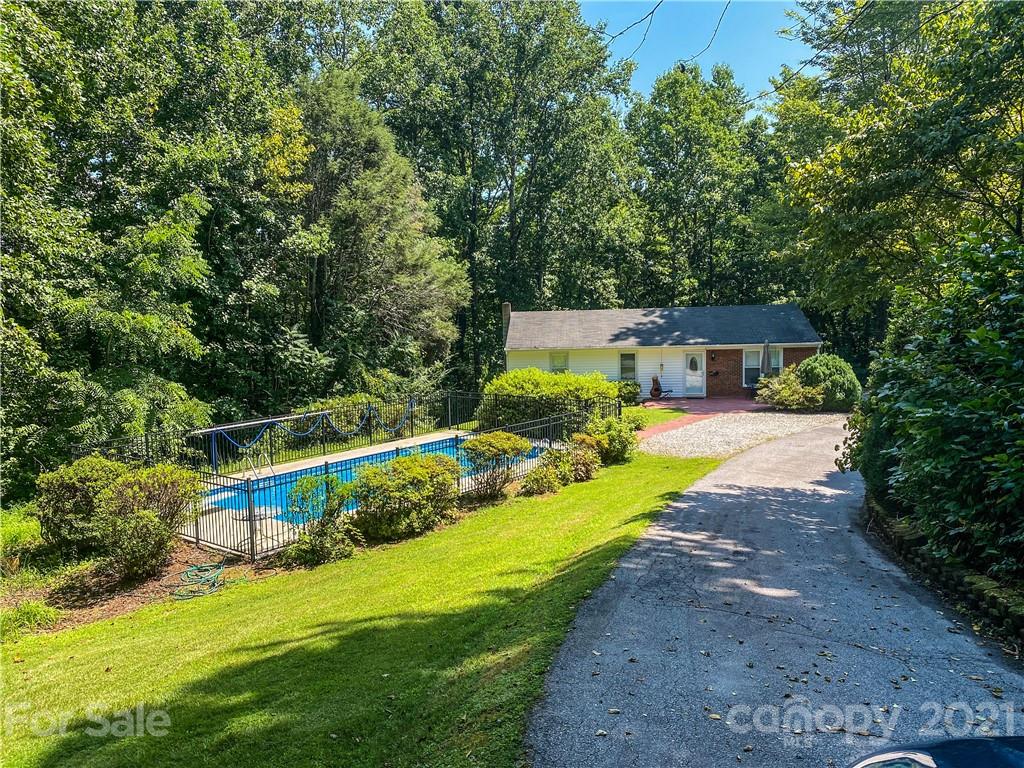 174 Roby Conley Road Marion, NC 28752 - Photo 1 of 18 Gallery Image 1
