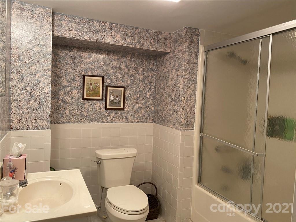 174 Roby Conley Road Marion, NC 28752 - Photo 15 of 18 Gallery Image 15