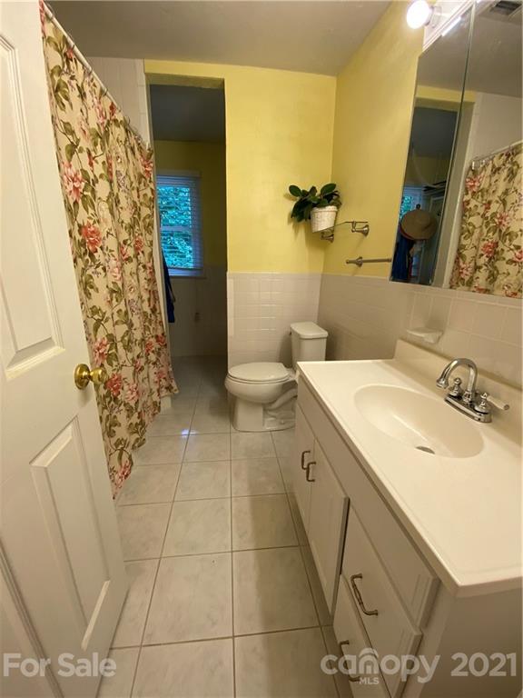 174 Roby Conley Road Marion, NC 28752 - Photo 10 of 18 Gallery Image 10
