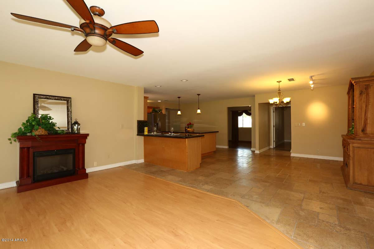 3440 East Campbell Road Gilbert, AZ 85234 - Photo 11 of 50 Family Room-Kitchen