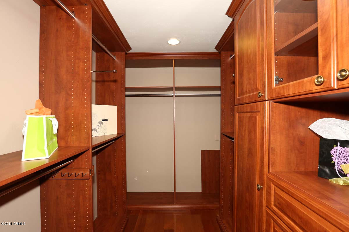 3440 East Campbell Road Gilbert, AZ 85234 - Photo 20 of 50 Master Walk-in Closet