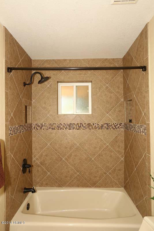 3440 East Campbell Road Gilbert, AZ 85234 - Photo 24 of 50 Hall Bath-Tub