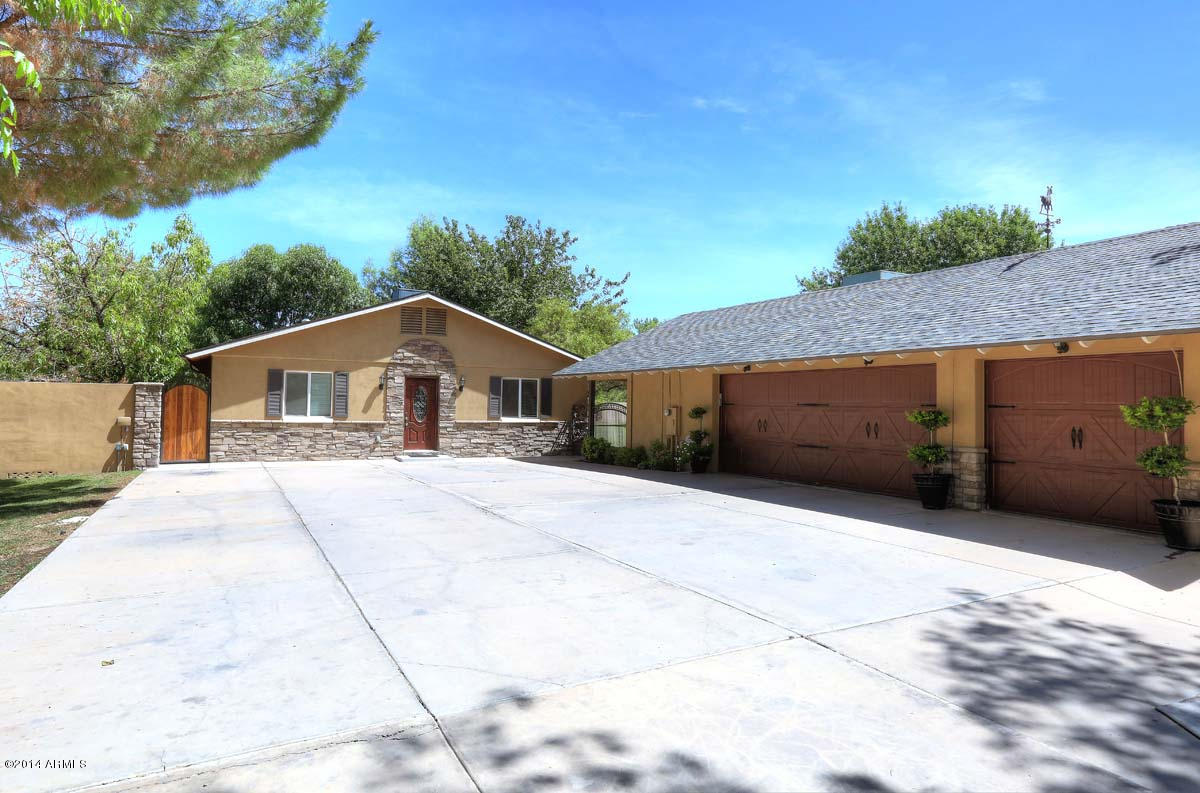 3440 East Campbell Road Gilbert, AZ 85234 - Photo 38 of 50 Out Building & 3 Car Garage