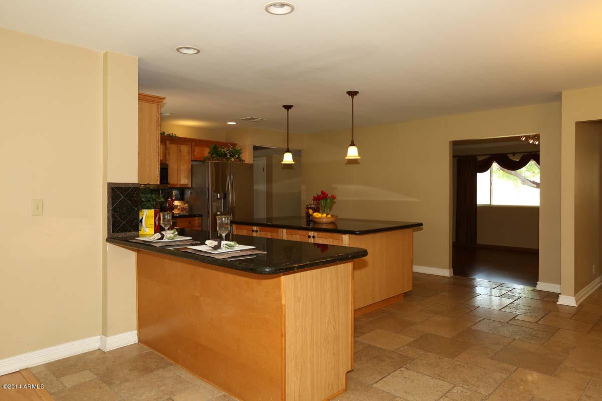 3440 East Campbell Road Gilbert, AZ 85234 - Photo 9 of 50 Breakfast Bar
