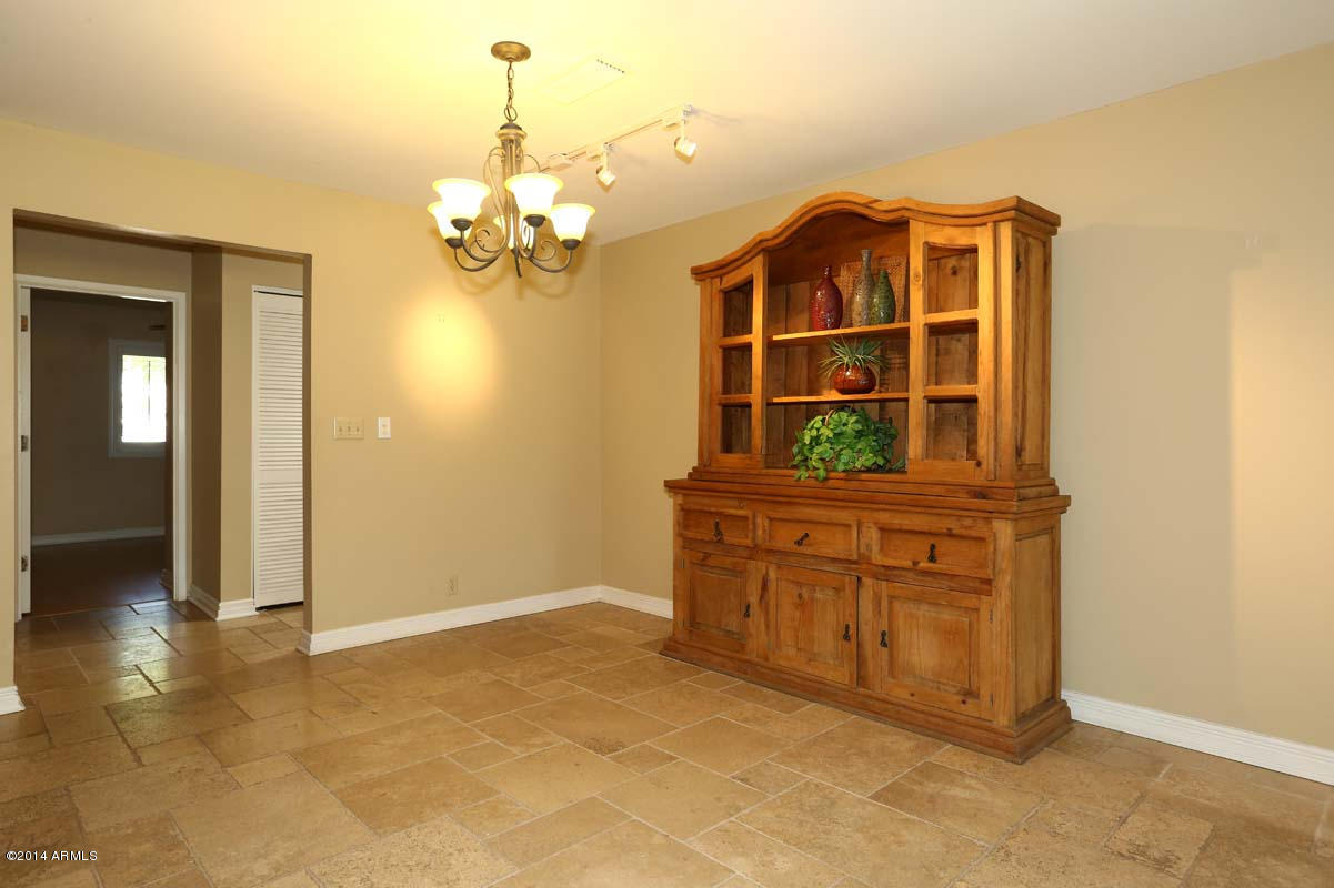 3440 East Campbell Road Gilbert, AZ 85234 - Photo 10 of 50 Dining Room