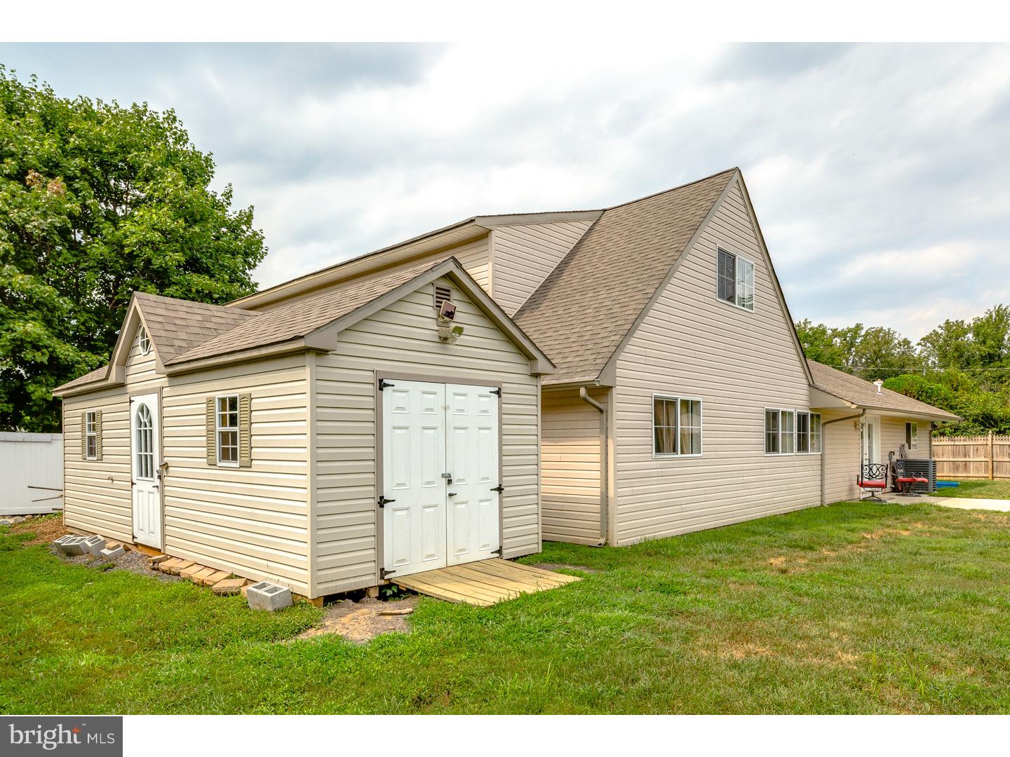 68 Scarlet Oak Road Levittown, PA 19056 - Photo 22 of 22 Gallery Image 22