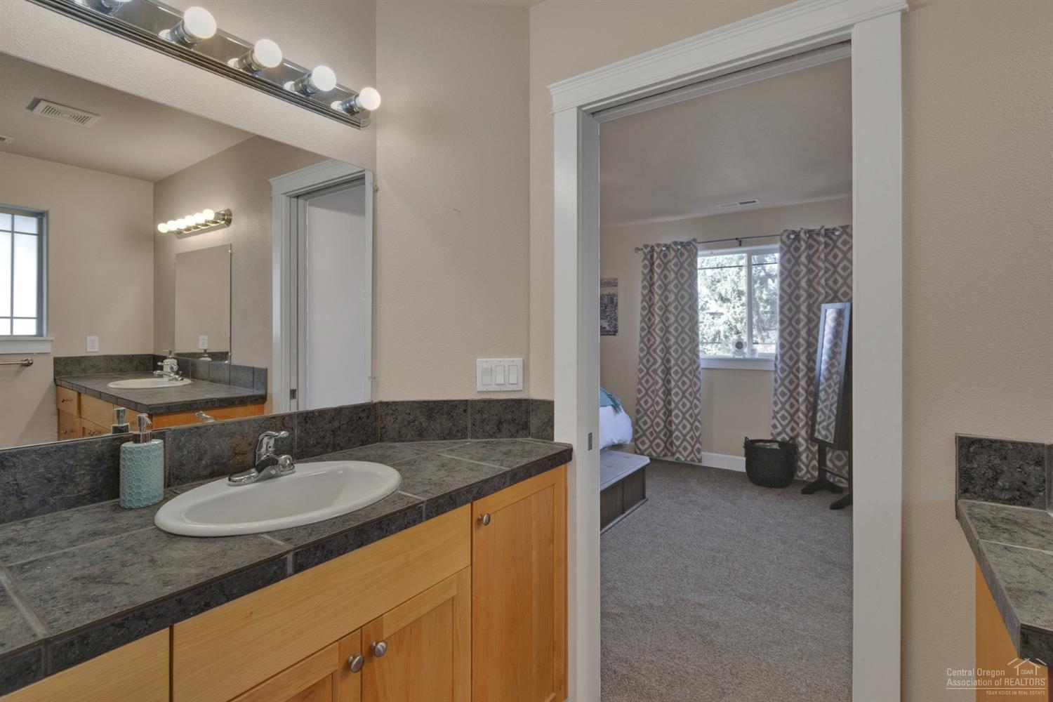 63595 Boyd Acres Road Bend, OR 97701 - Photo 20 of 24 Additional Photo